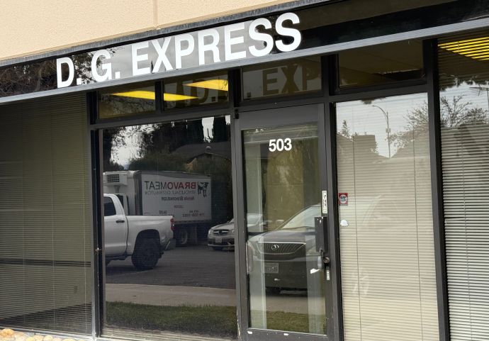 A local moving truck showing Commercial Moving, Office Moving, and Residential moves in San Francisco Bay Area